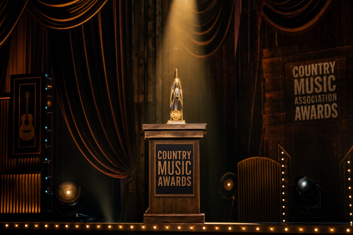 Lainey Wilson's Five-Trophy CMA Night and What It Meant for Country's Next Chapter